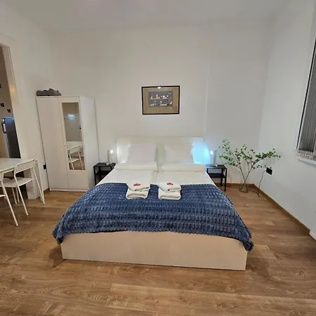 Margalit 15 - Cosy In Pannonia Street Budapest